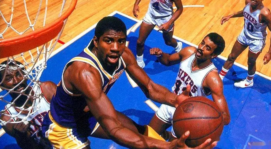 比赛拖向可 比赛拖向可